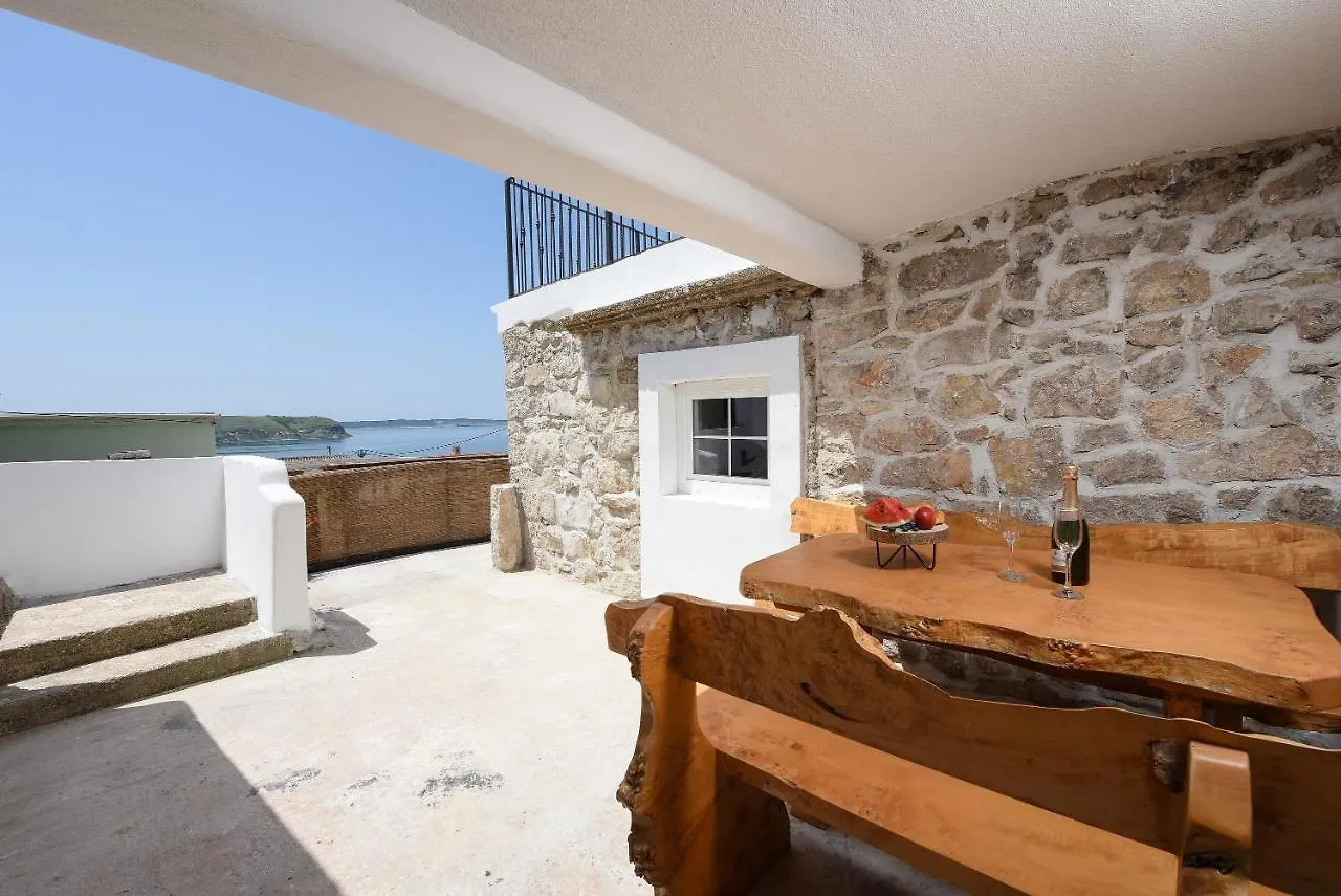 Holiday Stone House - Fumarea Rtina 0*,